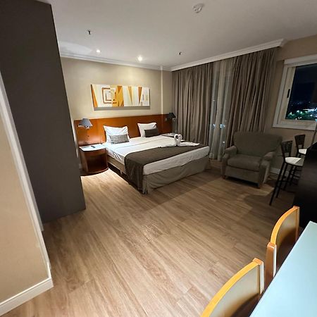 Barra Da Tijuca - 9 - Flat Premium Com Cozinha, Fogao Cooktop, Geladeira Grande, Smart Tv Grande, Lindo E Muitissimo Confortavel, Balsa Para A Praia Gratis E Estacionamento Gratuito Rio de Janeiro Exterior foto