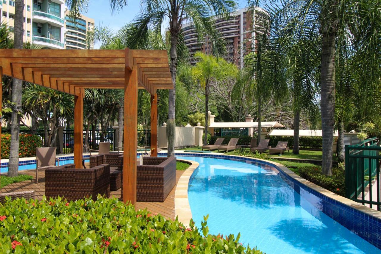 Barra Da Tijuca - 9 - Flat Premium Com Cozinha, Fogao Cooktop, Geladeira Grande, Smart Tv Grande, Lindo E Muitissimo Confortavel, Balsa Para A Praia Gratis E Estacionamento Gratuito Rio de Janeiro Exterior foto